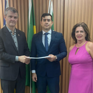 SindGESTOR entrega proposta de novo Plano de Carreira e Remunerao ao Governo de Gois