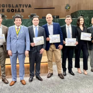 Gestores governamentais s�o homenageados em sess�o solene na Assembleia Legislativa